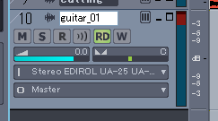 【guitar_01】の「オーディオトラック」を作ります.