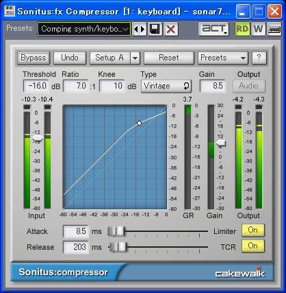 【Presets】から【Comping synth/keyboard】を選択します.